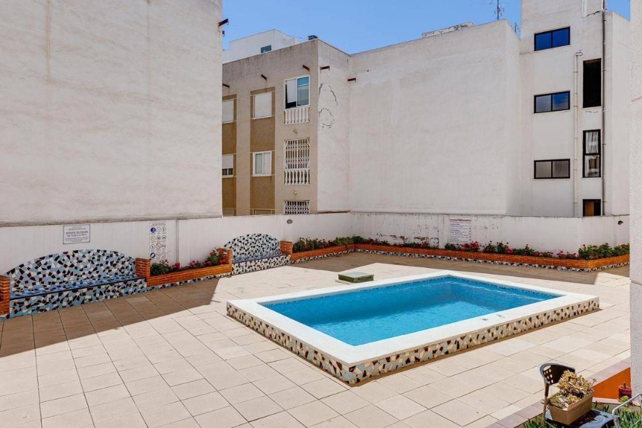 Studio Apartment Santana Habaneras - 05 At Beach With Garage, Pool And Lift Torrevieja Kültér fotó